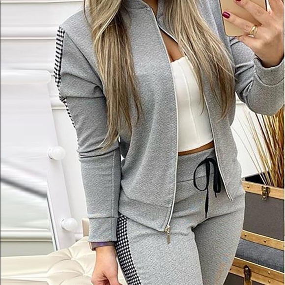 Suit set - Picture 3 of 3